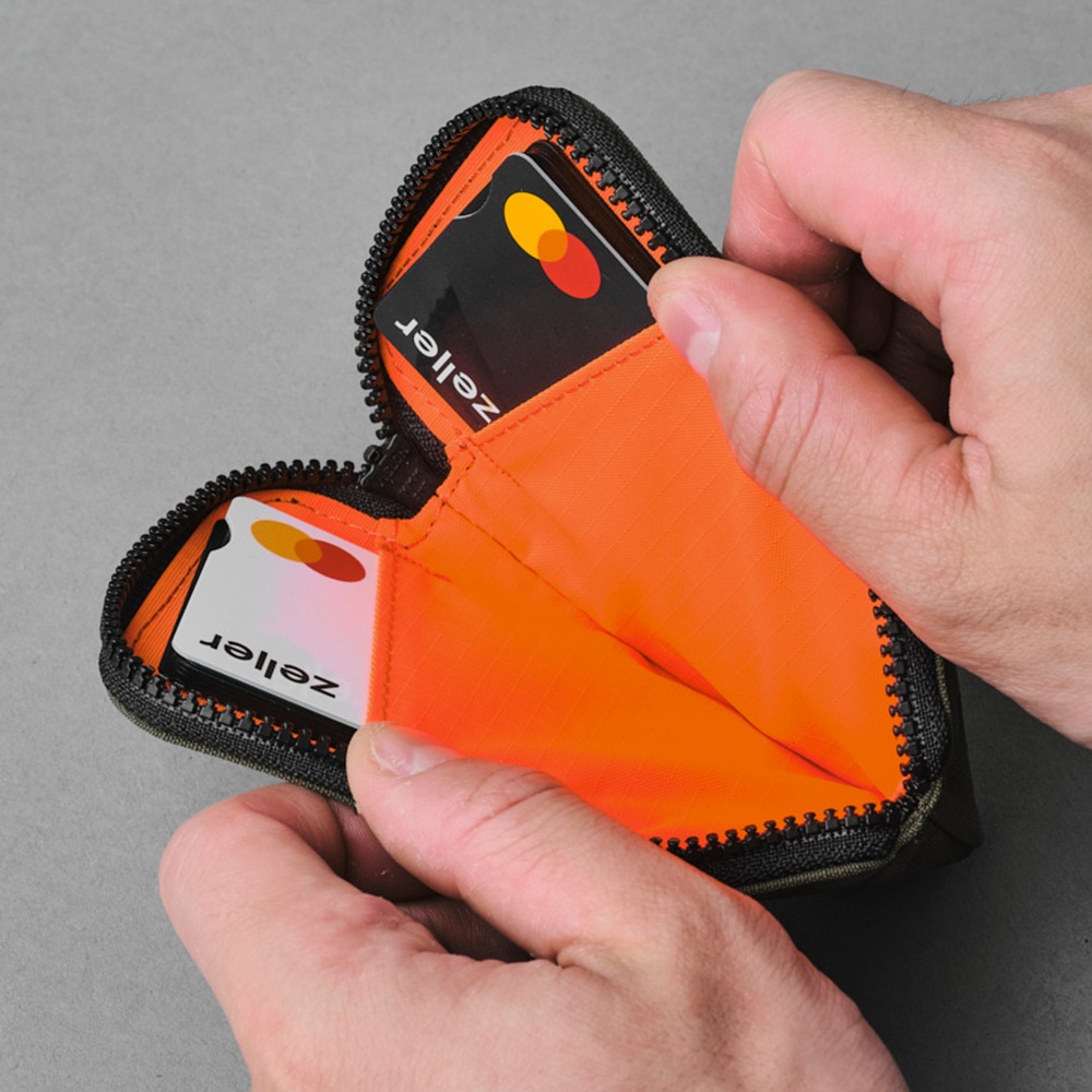 ZIP CARD POUCH AXOFLUX | ACCESSORIES | 【公式】ALPAKA (アルパカ)