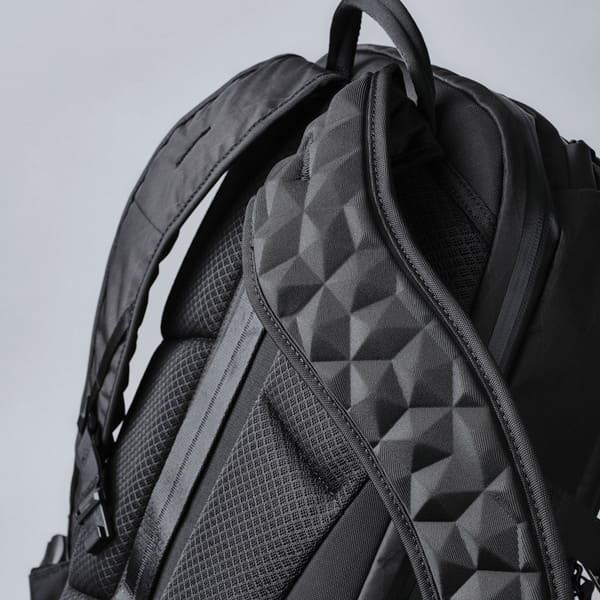 ELEMENTS BACKPACK PRO X-PAC | BACKPACKS | 【公式】ALPAKA (アルパカ)