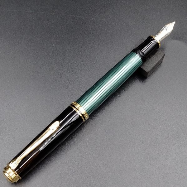 Pelikan ペリカン スーベレーン M600 グリーンストライプ 緑縞