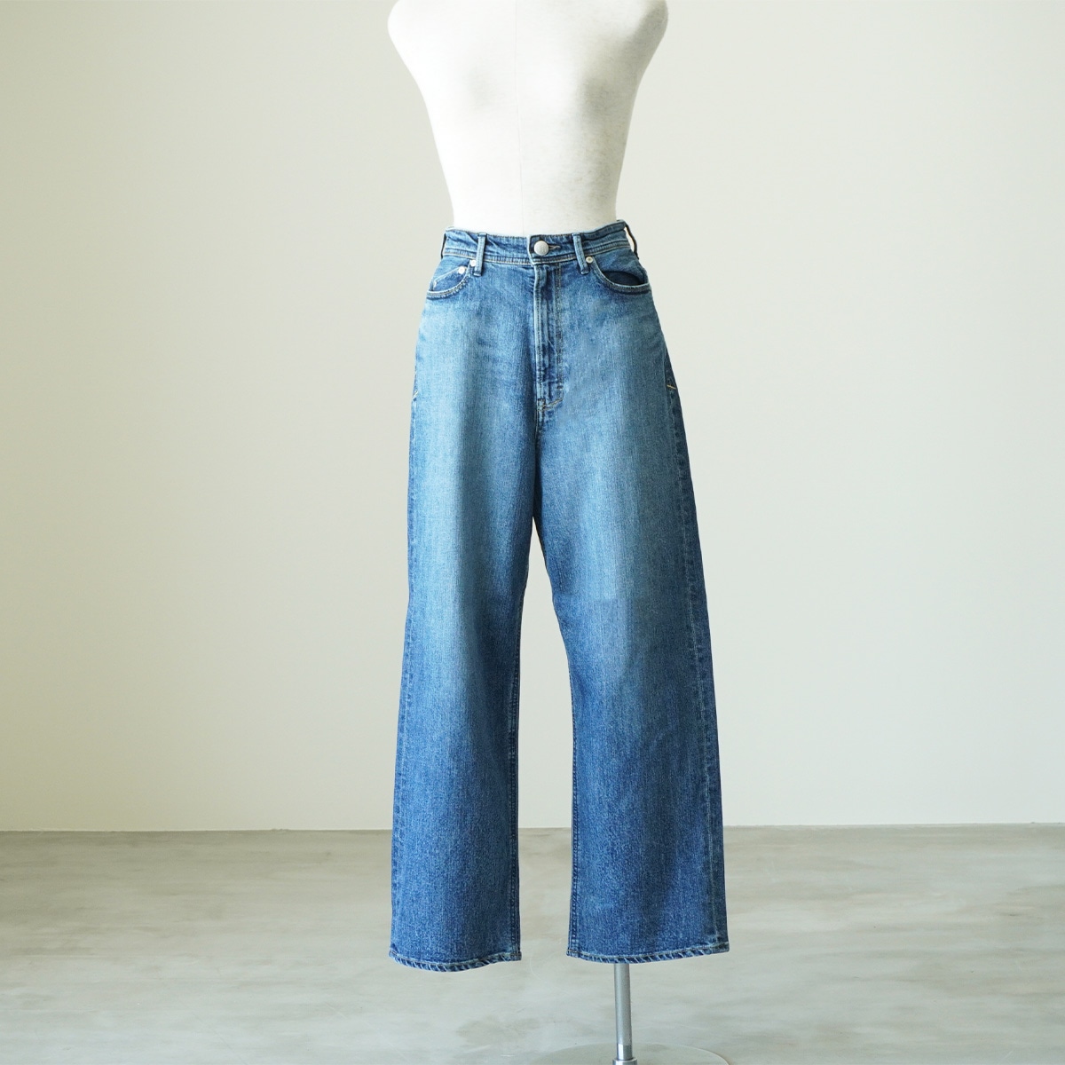 YANUK ヤヌーク】ルーズストレート JOAN | ANNE onlinestore - アンネ