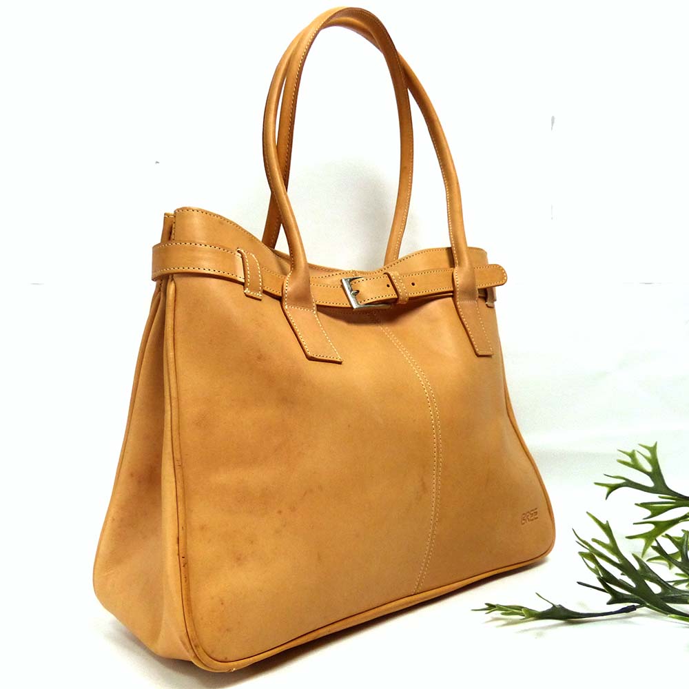 ポーランド製 BREE / ブリー ヌメ革 トートバッグ【中古】 ｜レザー