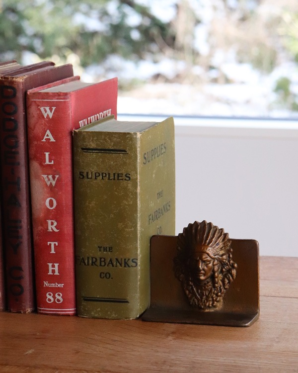 Indian Bookend Pair Small A｜インディアン ブックエンド ペア スモール A