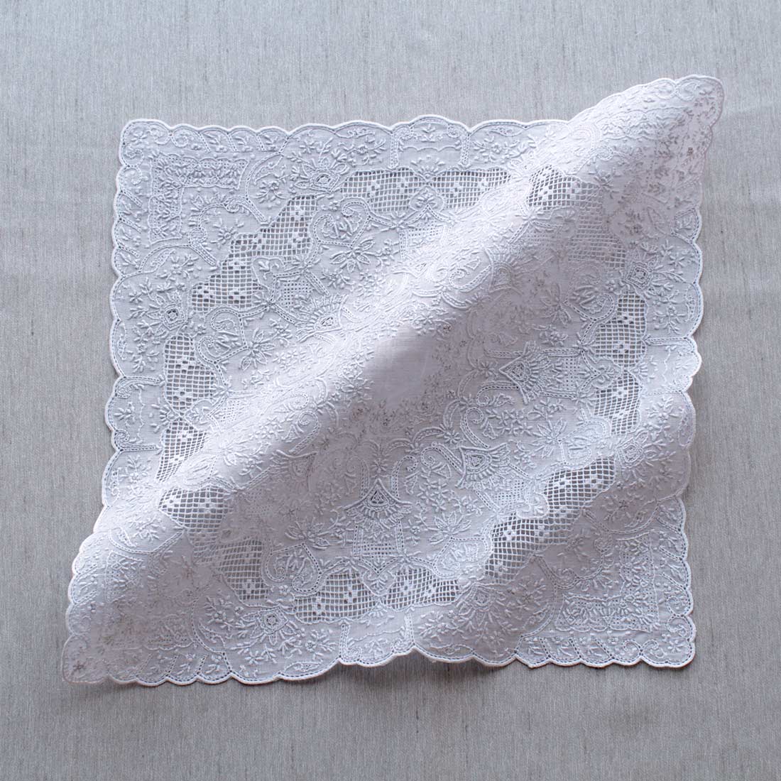 送料無料】汕頭手刺繍 ハンカチ 三峡 | レディース,スワトウ ハンカチ