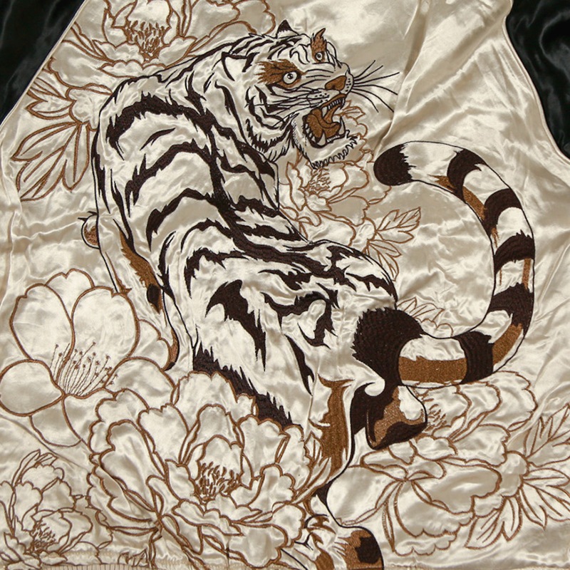 絡繰魂 粋 カラクリダマシイ イキ 龍虎 柄 刺繍 和柄 スカジャン