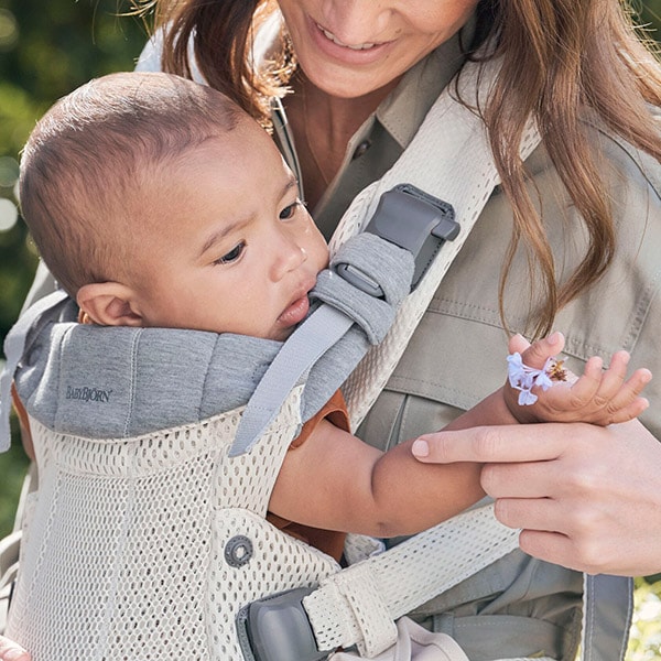 ベビービョルン｜抱っこ紐｜ハーモニー/クリーム｜ブリベビ通販