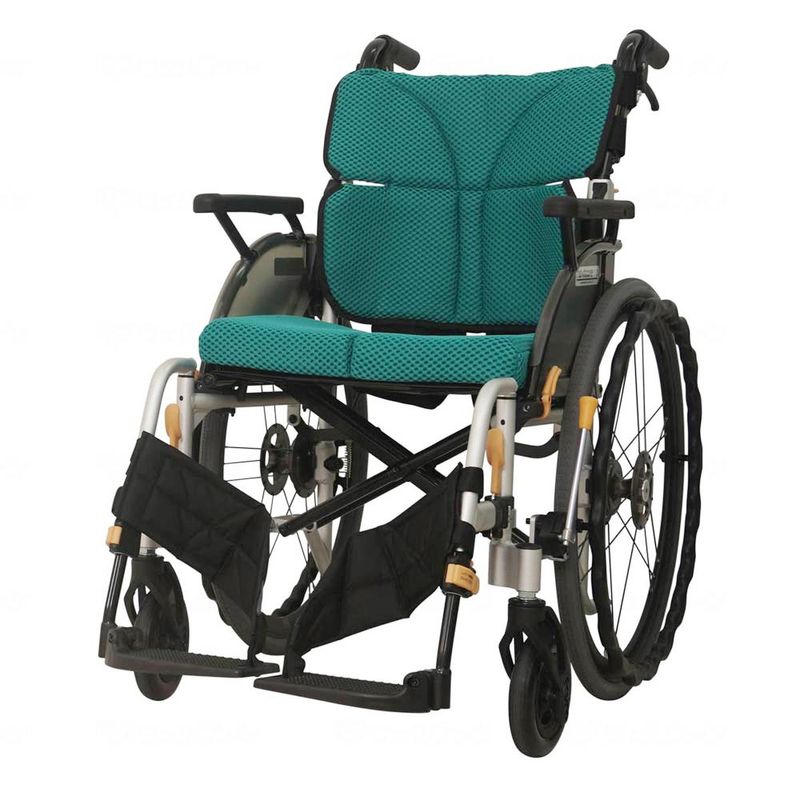 超売れ筋】☆自走用車椅子KR801Nソフト（ノーパンクタイヤ仕様