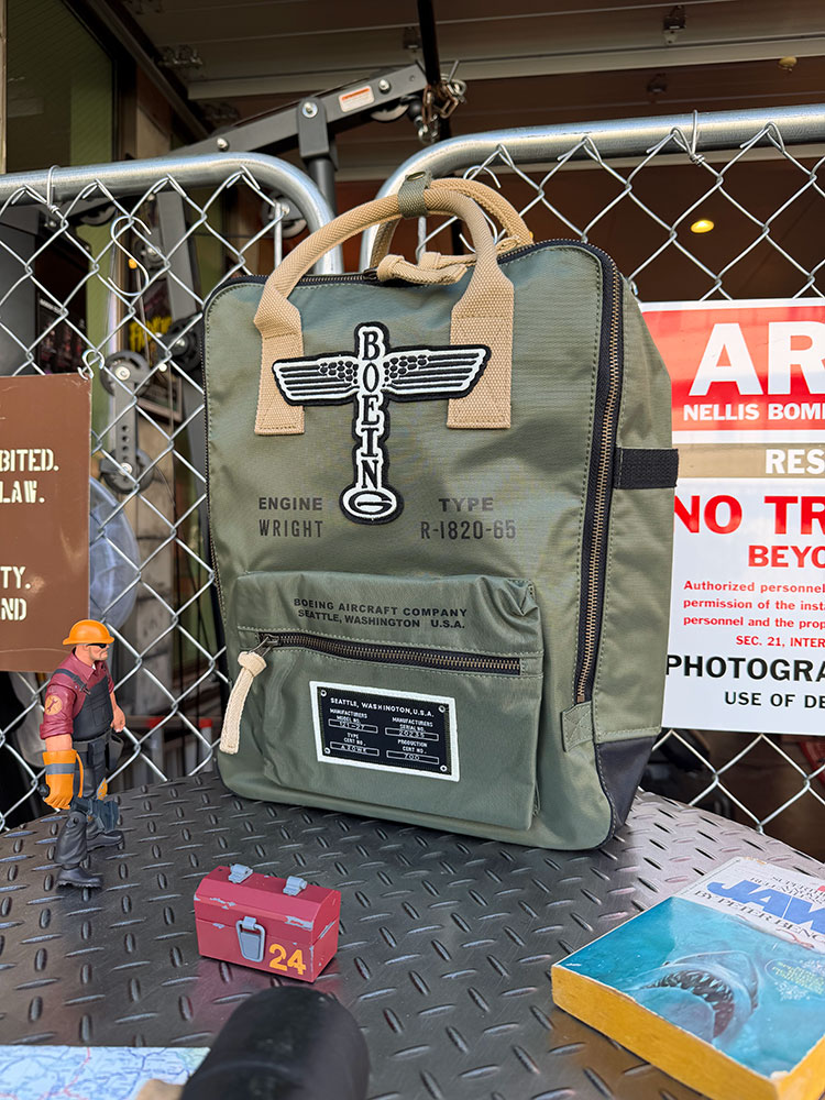 ボーイング ヴィンテージロゴ バックパック リュック 14.5Lサイズ RED