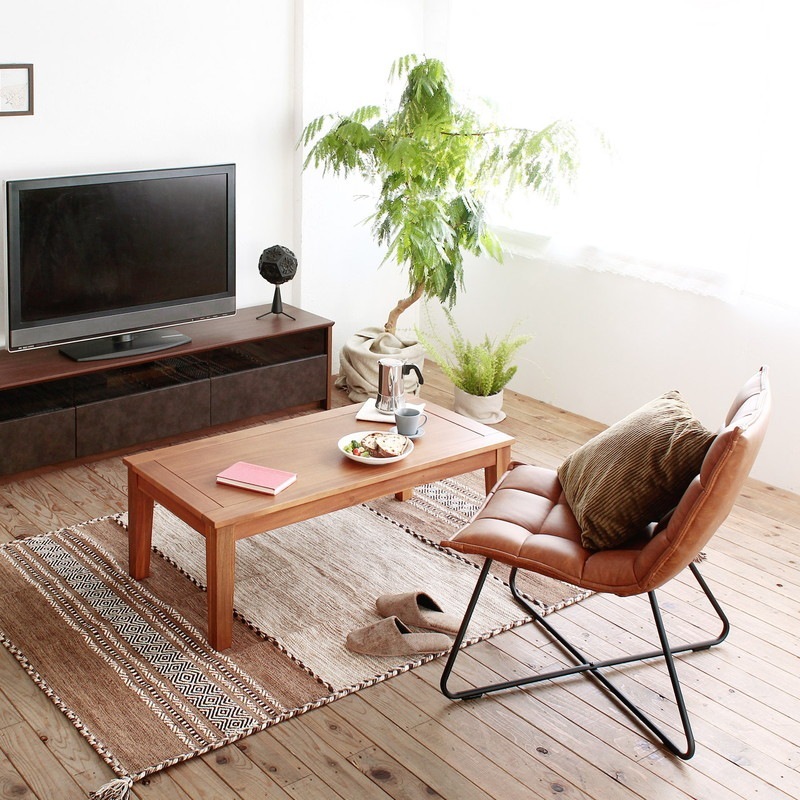 ソフトレザーチェア スチール脚｜ベッド・マットレス・インテリア家具