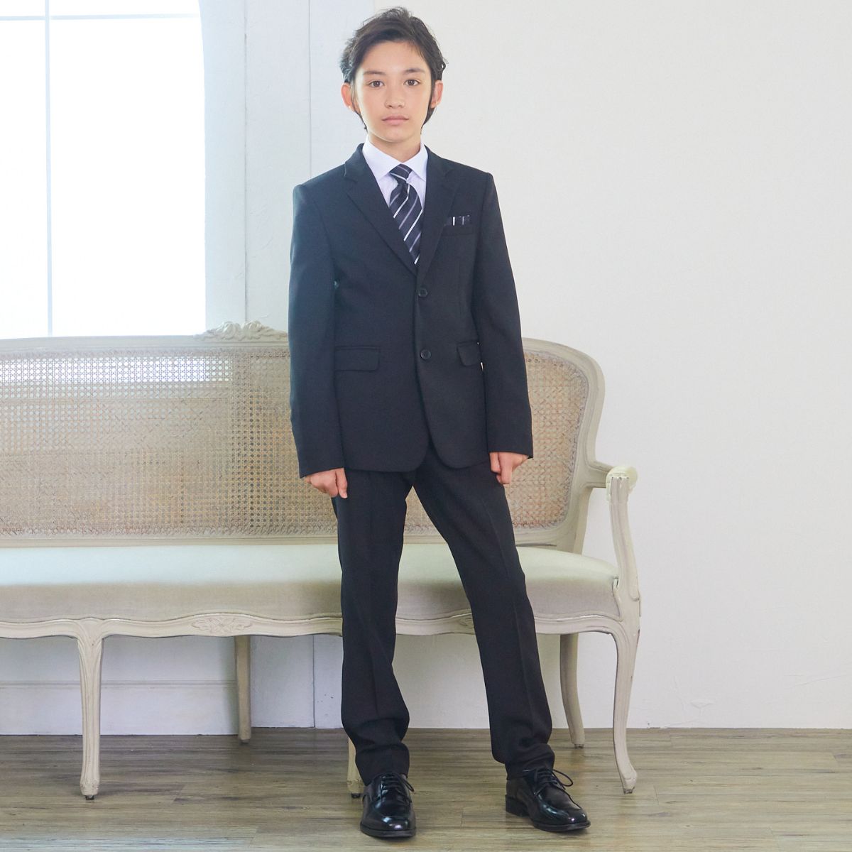 週末セール40％OFF】【WEB限定】レジメンタルタイベーシックスーツ