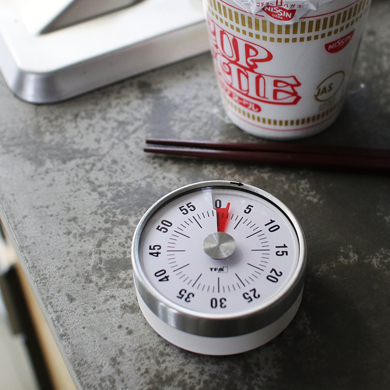 TFA｜Analogue Kitchen Timer PUCK 38.1028 アナログ キッチン