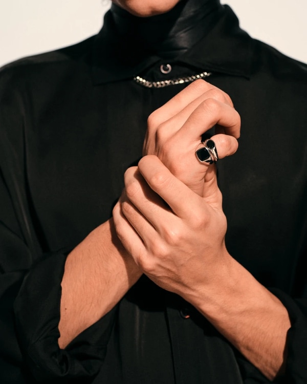 TOMWOOD / Kay Ring Polished Onyx