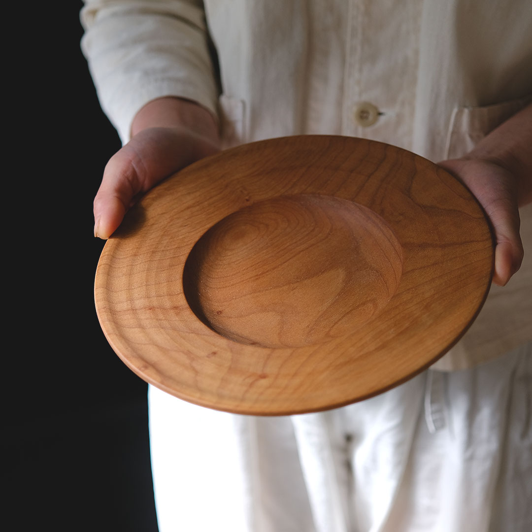 山桜の木皿/23cm | カントリーチェア | 糸島くらし×ここのき 公式通販