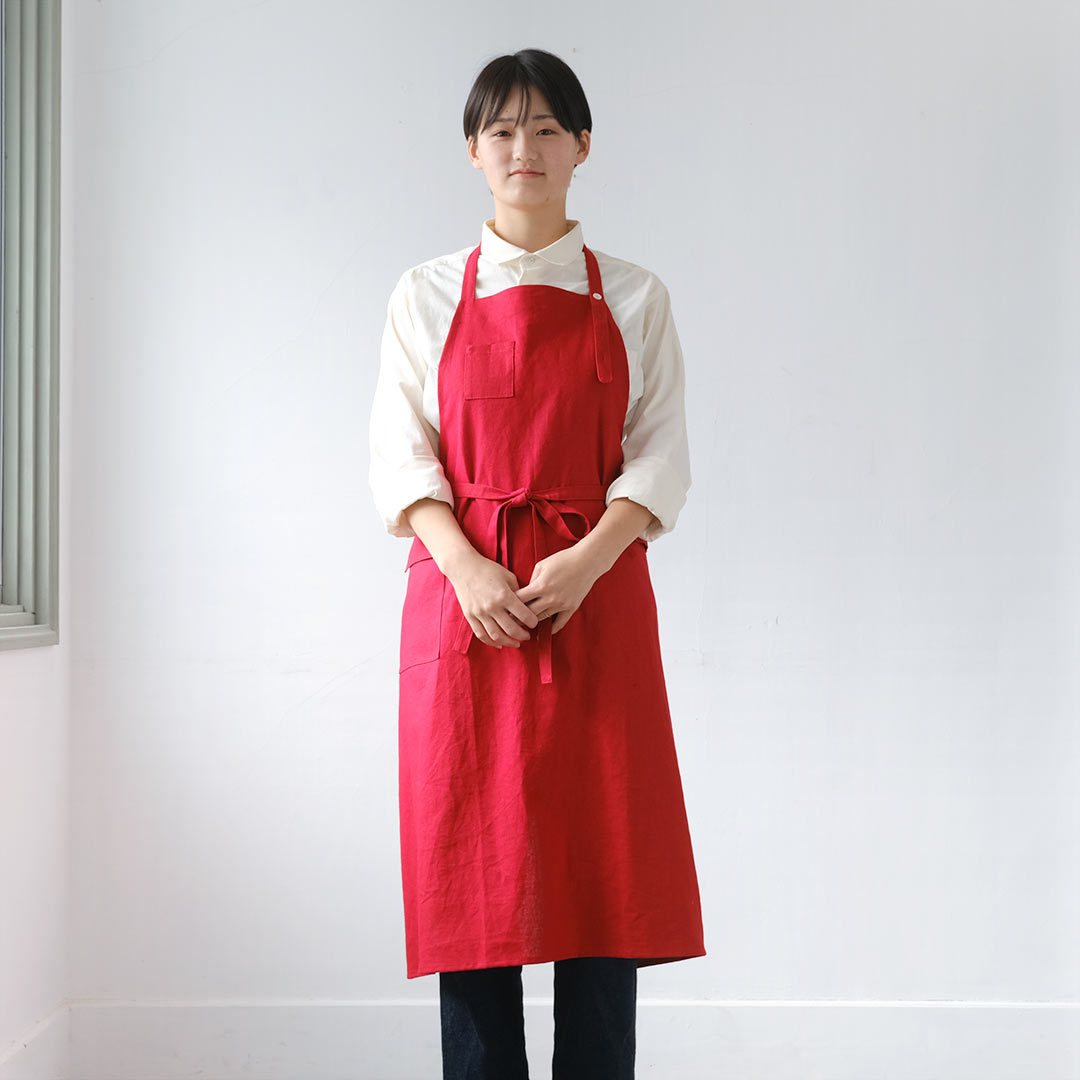 ワークエプロン/リネン/赤（中厚地） | BUCOLICA | 糸島くらし×ここの