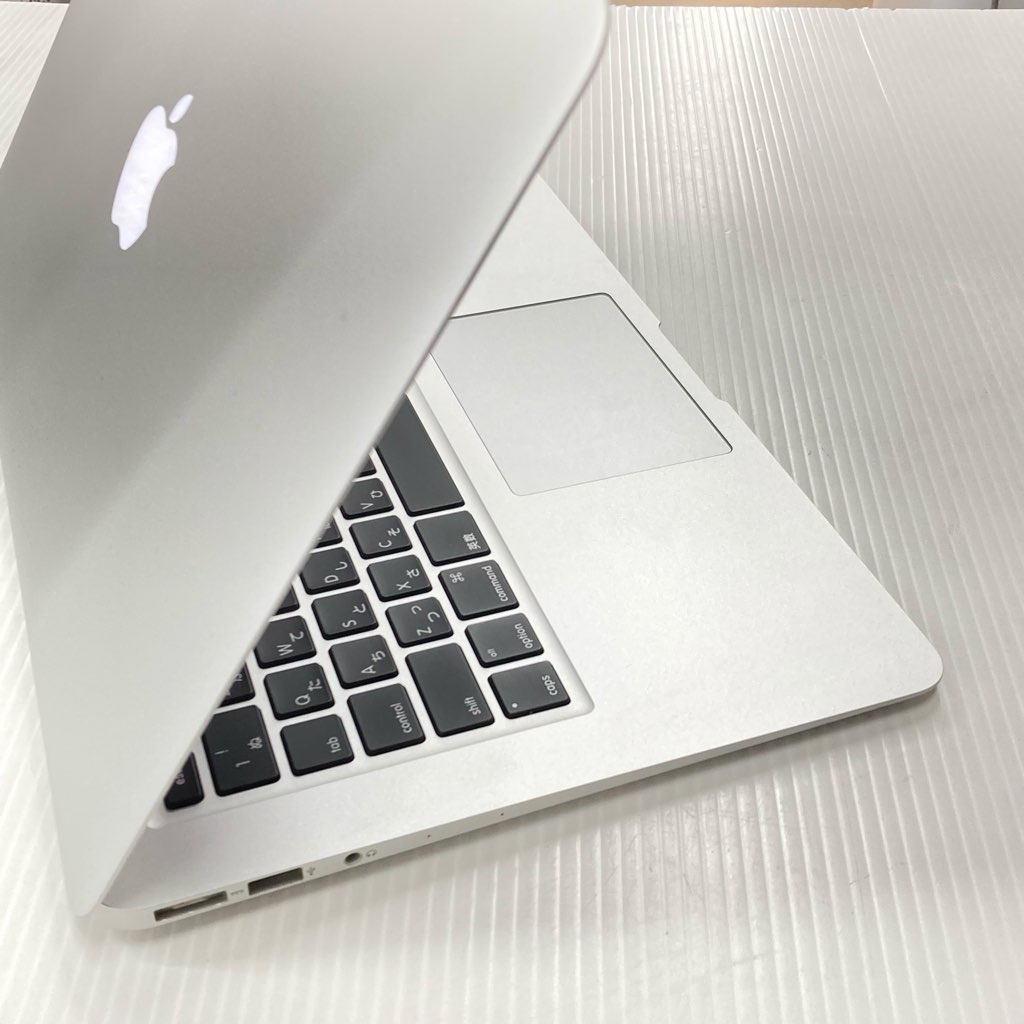 中古 apple MacBook Air 2017 13インチ A1466 i5 8GB 128GB MacOS