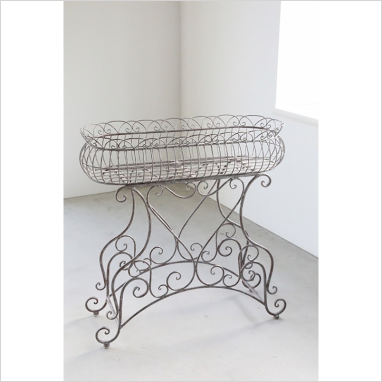 ホワイラス・スタンドバスケット | フラワースタンド | COVENT GARDEN