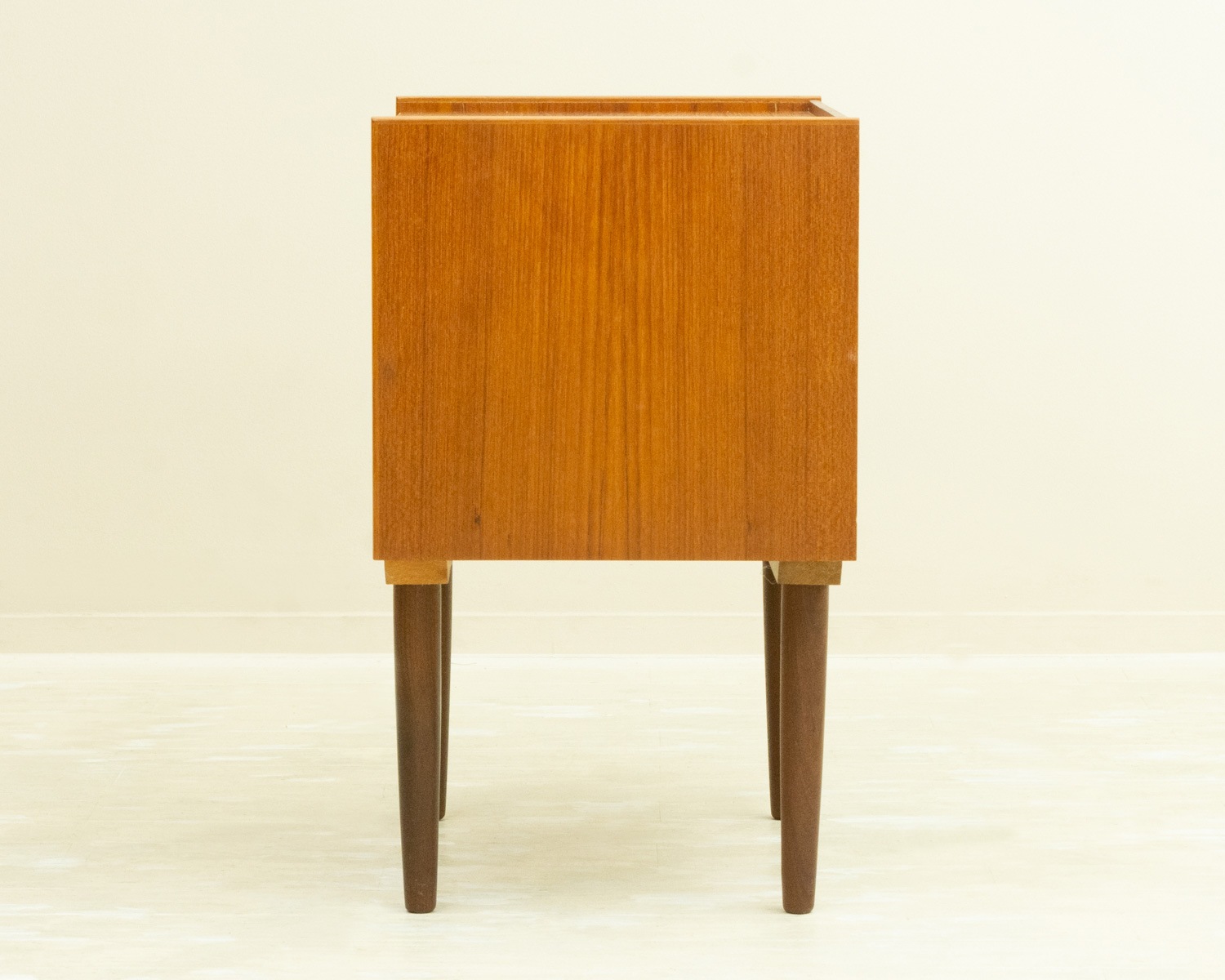 スモールチェスト ナイトテーブル チーク 北欧ビンテージ家具CLOVERKY