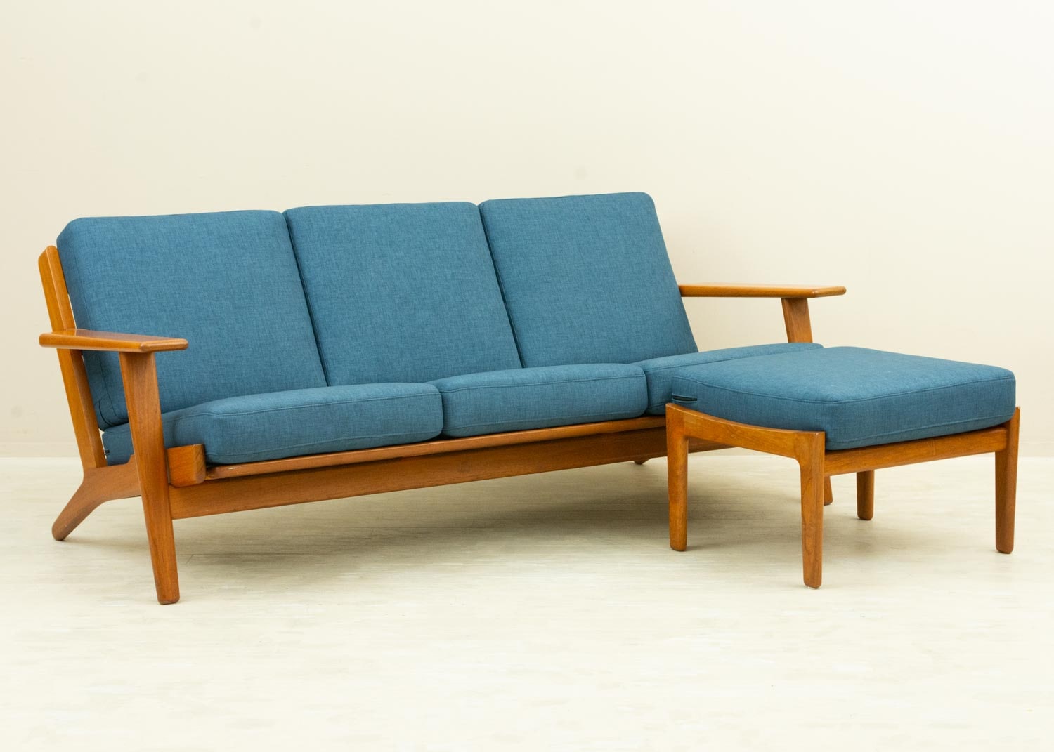 ハンス・ウェグナー GE290 3人掛け ソファ オットマン チーク 北欧