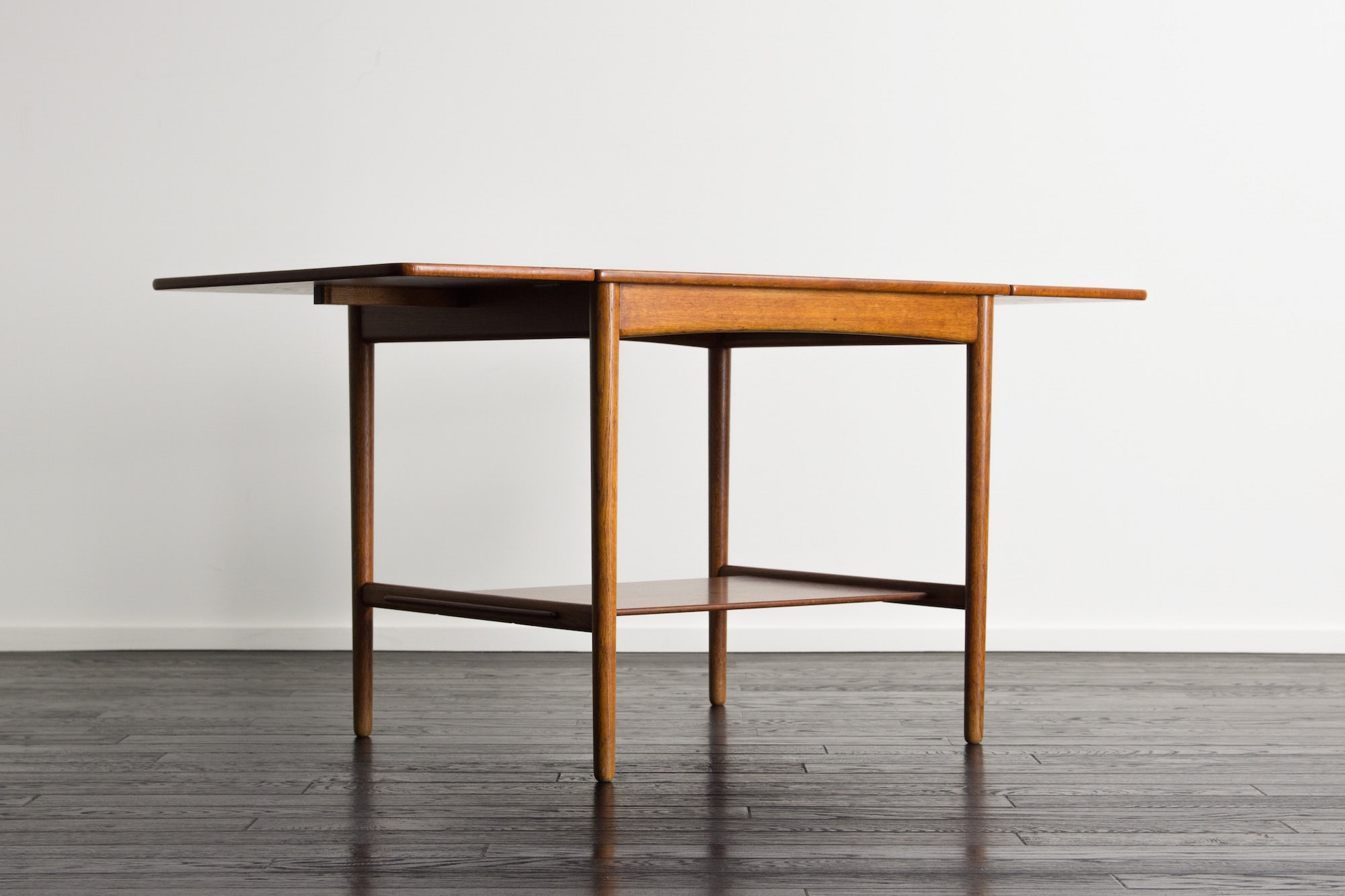 サイドテーブル ウェグナー 北欧ヴィンテージ家具の通販