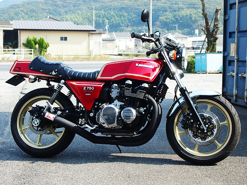 ゼファー750 FXタイプタンクセット(赤)タックロールタイプシート【納期