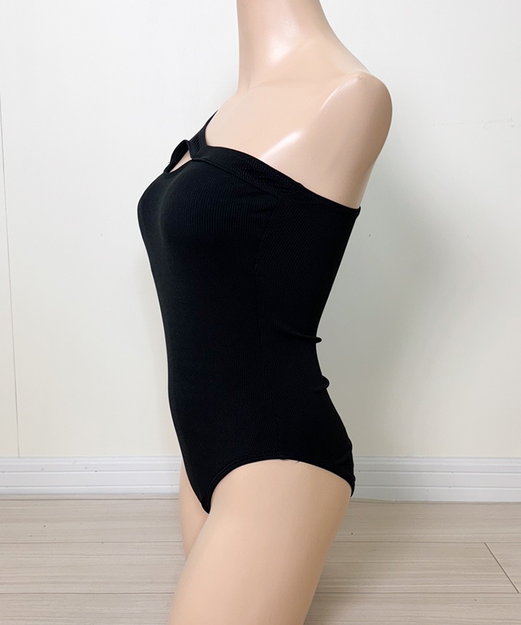 谷間見せ ワンショルダー ワンピース 水着 | スポーツウエア | 韓国