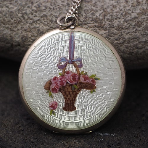 シルバー ヤドリギと柊 ロケットペンダント