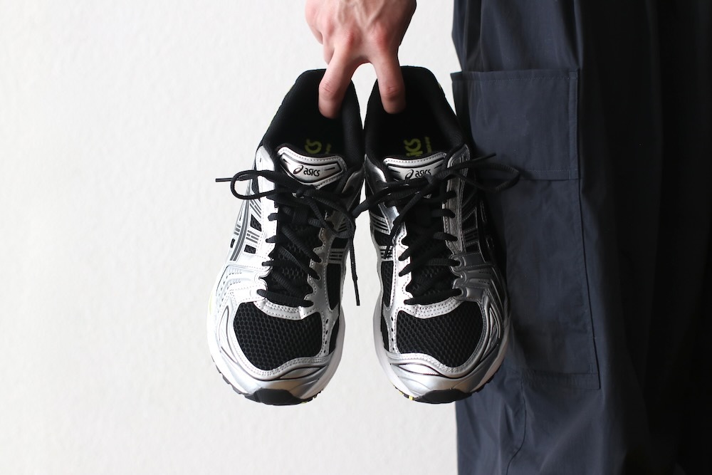 ASICS (アシックス) 