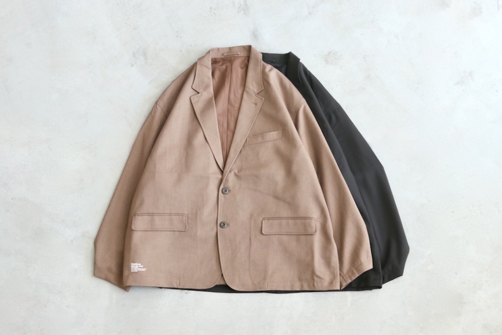 美品　FreshService フレッシュサービス セットアップ ベージュ FreshService フレッシュサービス23SS PERTEXセットアップスタイル