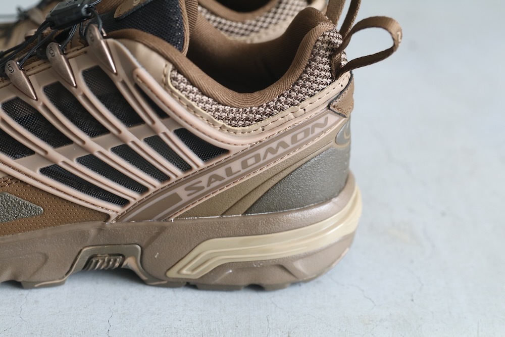 SALOMON(サロモン)