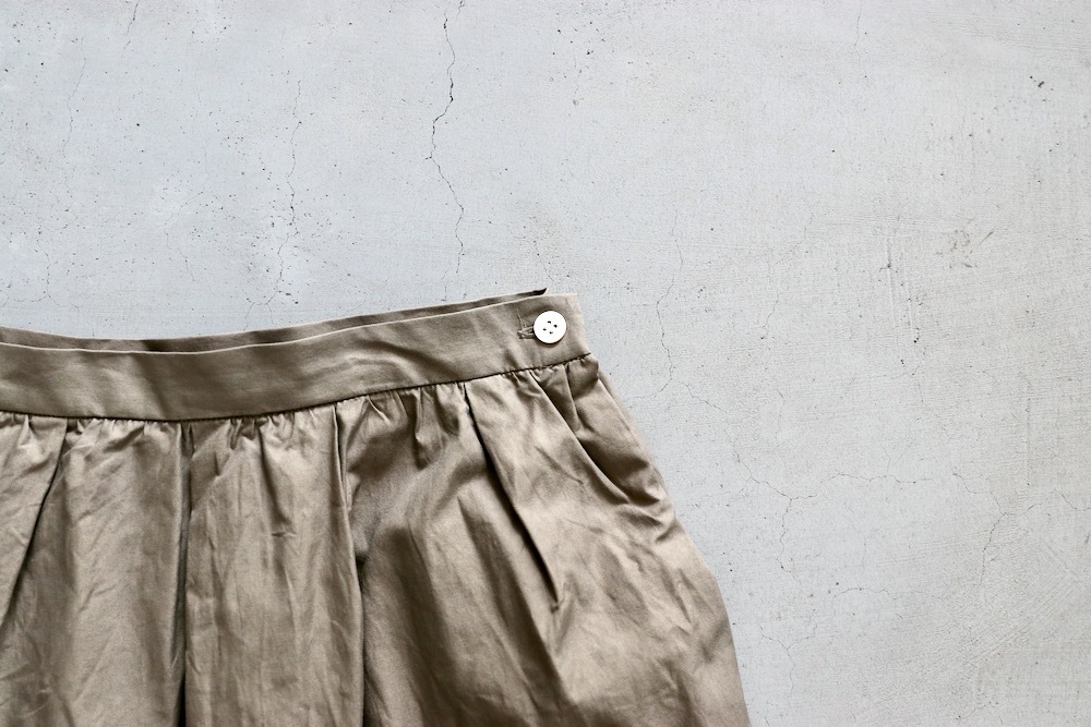 WOMEN'S】TOUJOURS（トゥジュー）“Ruffled Maxi Skirt -COTTON TRIPLE