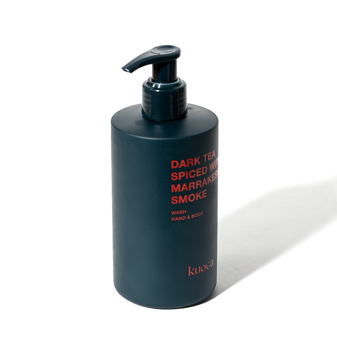 DARK TEA HAND&BODY WASH／kuoca（ハンド＆ボディウォッシュ