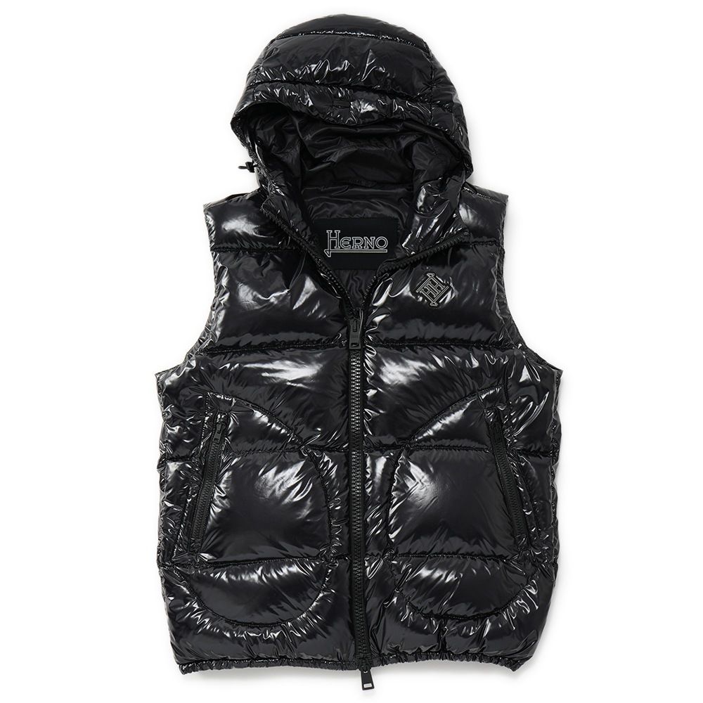 HERNO ヘルノ グロッシーコーティング フーデッドダウンベスト