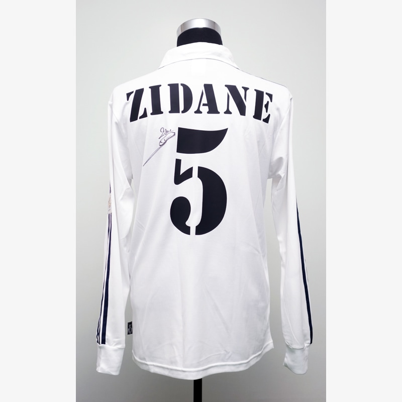 ジダン直筆サイン入りレアルマドリード01/02ホームユニフォーム (CL