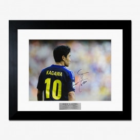 内田篤人 直筆サイン入りシャルケ10/11フォト | THE DUGOUT