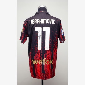 イブラヒモビッチ直筆サイン入り選手支給ACミラン21/22ホーム