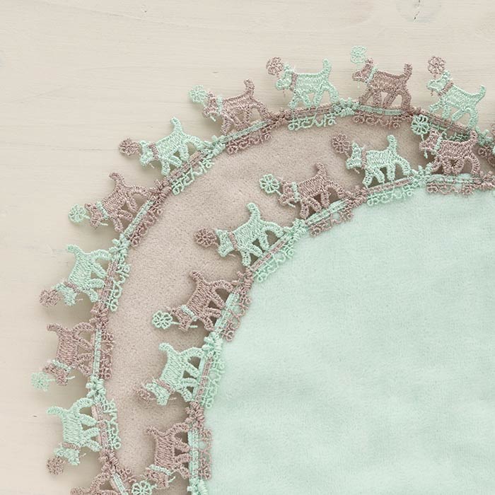 完売】 近沢レース店 タオルハンカチ おさんぽ ライトグリーン