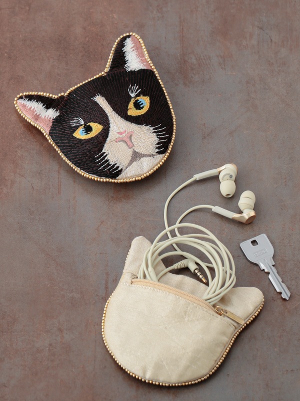キャット刺繍ポーチ（3カラー） M42-1914｜KANKAN ONLINE SHOP【公式】