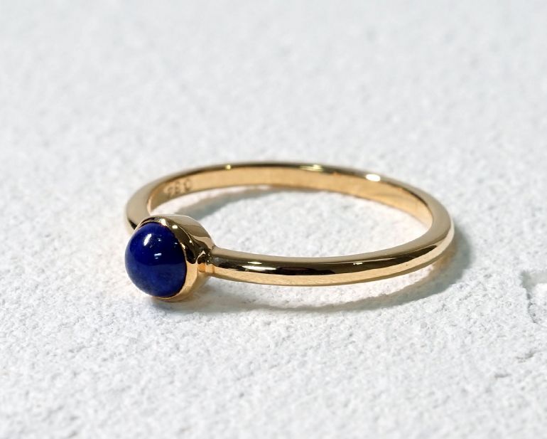 ラピスラズリ付のリングK18 重量合計4.1gの単純計算価格75