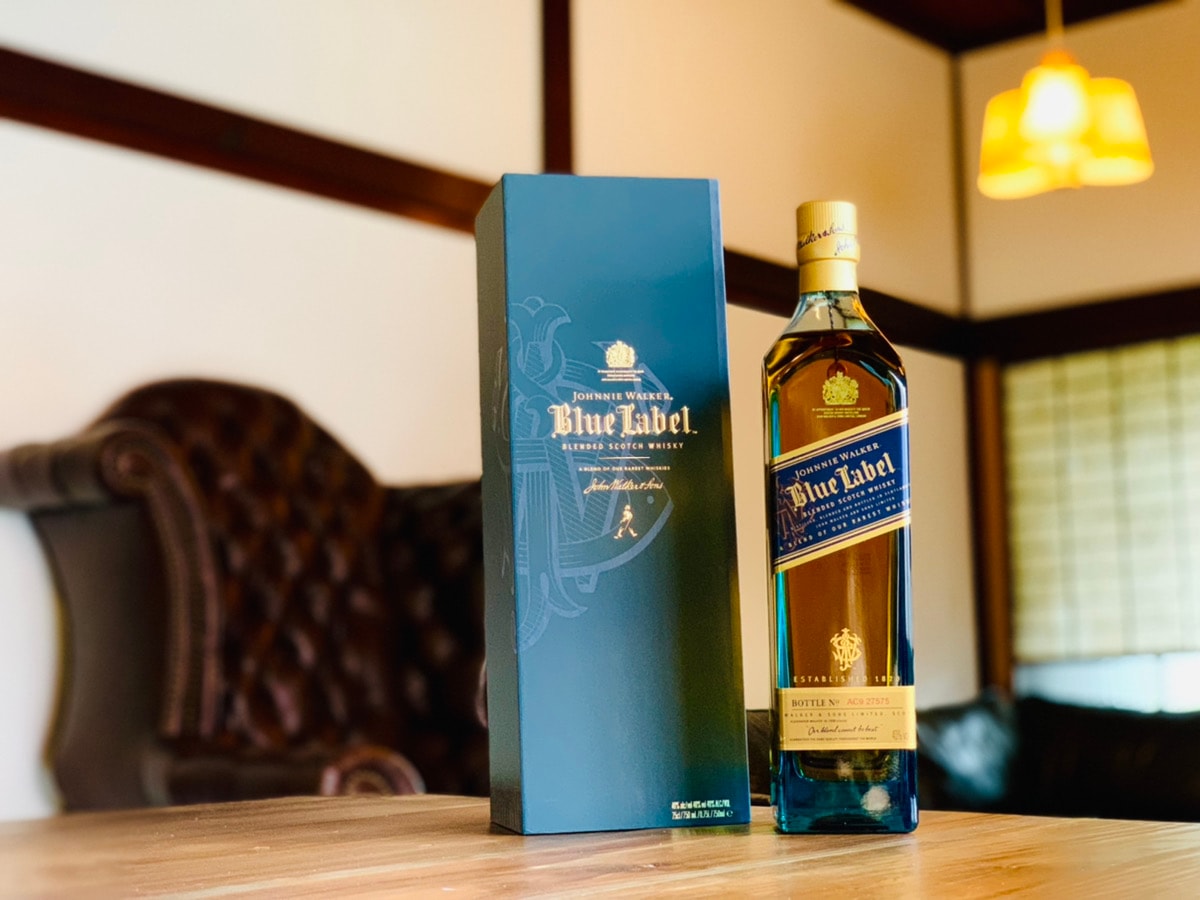 ウイスキー】ジョニーウォーカー ブルーラベル 750ml