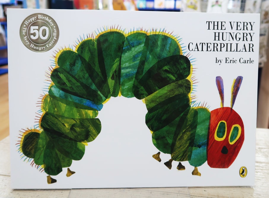 The Very Hungry Caterpillar ～はらぺこあおむし～ ペーパーバック版