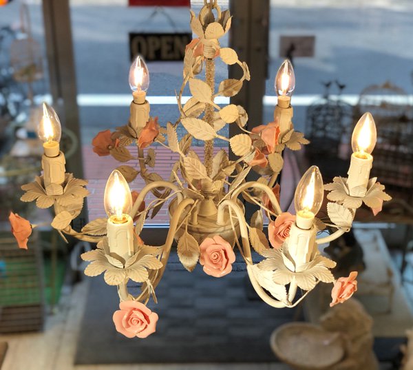 アンティーク調ピンクローズ・シャンデリア 6灯(φ580×H520mm) | EL JEWEL