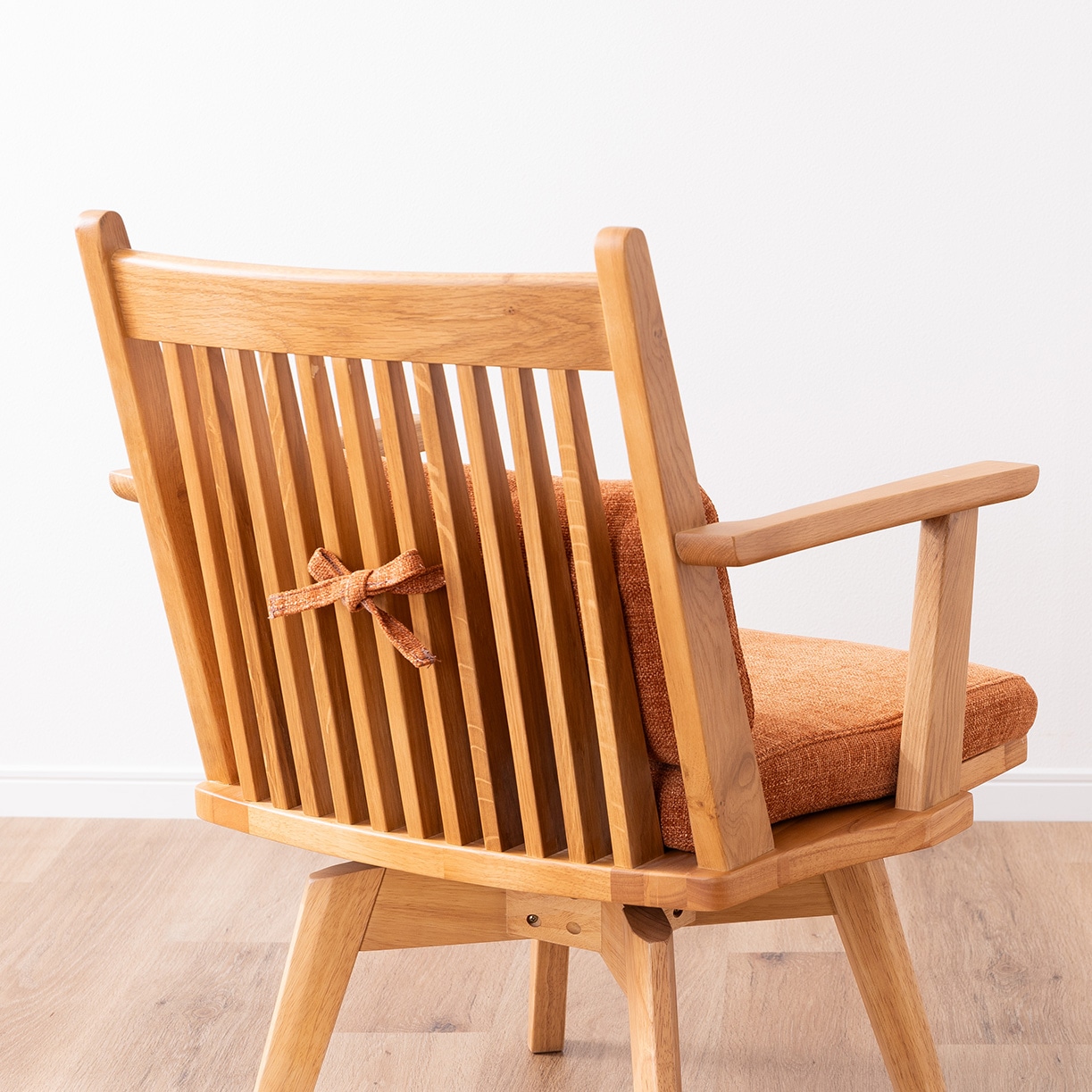 座面高さ40.5］ 雅 ｜ アーム付き 回転ダイニングチェア