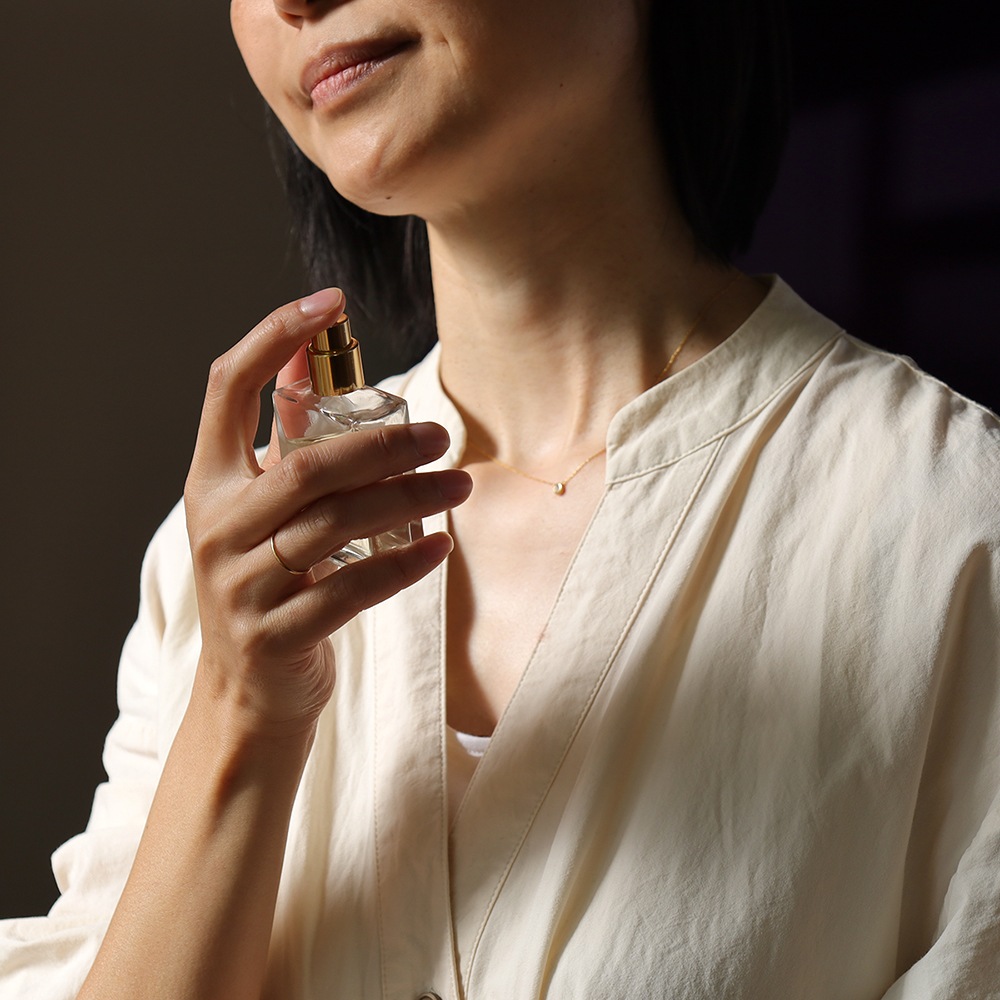 hana to mi】オードトワレ jiju｜エッセンシャルオイル（精油・アロマ