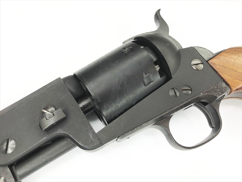 売り切れ【特選中古品】発火モデルガン CAW コルト 51ネイビー （旧