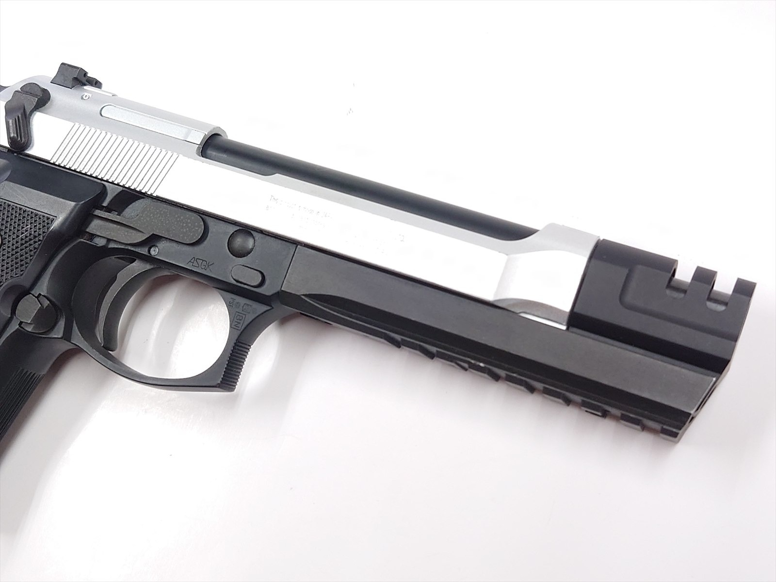 特選中古品】ガスブローバック ウエスタンアームズ ベレッタM92FS