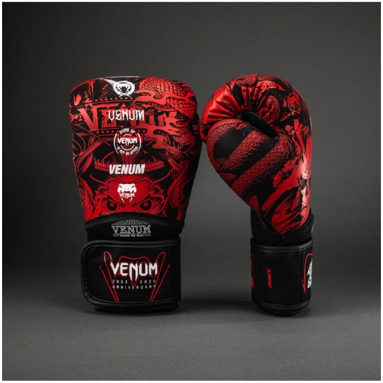 Venum（ヴェナム) | FREEDOM 格闘技用品店 グローブ サポーター ウェア