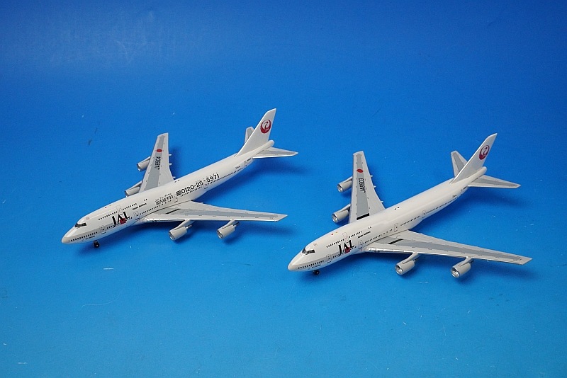 1/400 B747-400D JAL 旧鶴丸塗装＆フリーダイヤル 国内線予約 JA8903