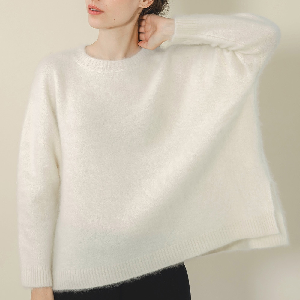 カシミヤ100％ ファー加工クルーネック | Item,Knit | FUKAKINET