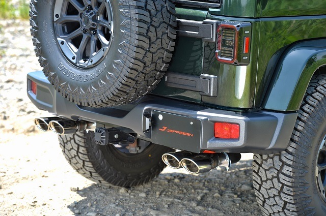 07y－ ジープ ラングラー 左右4本出し タクティカル エキゾースト