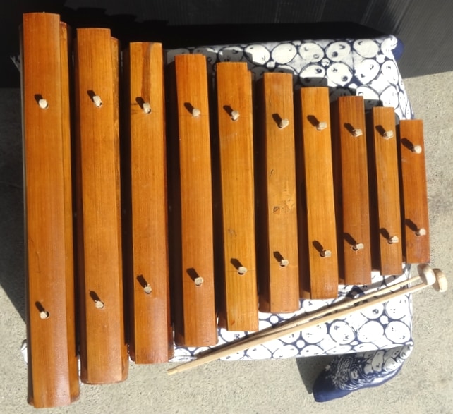 竹ガムラン10鍵（竹琴/バラフォン）