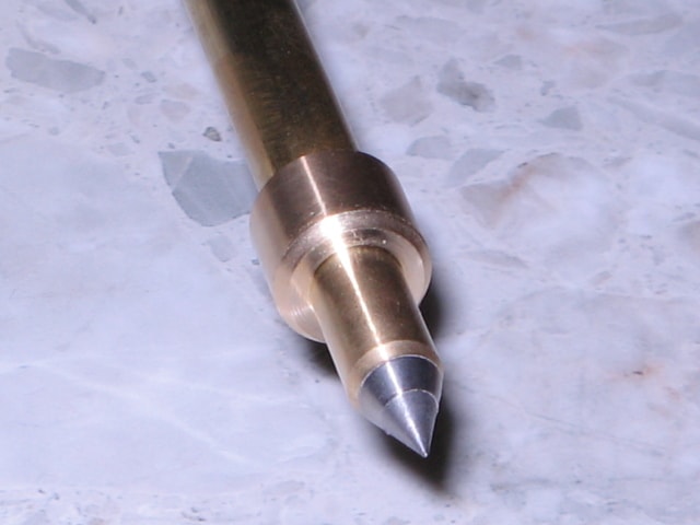 チェロ　エンドピン￼ Amazon.co.jp: Mulanimo チェロエンドピンストッパー チェロエンドピン